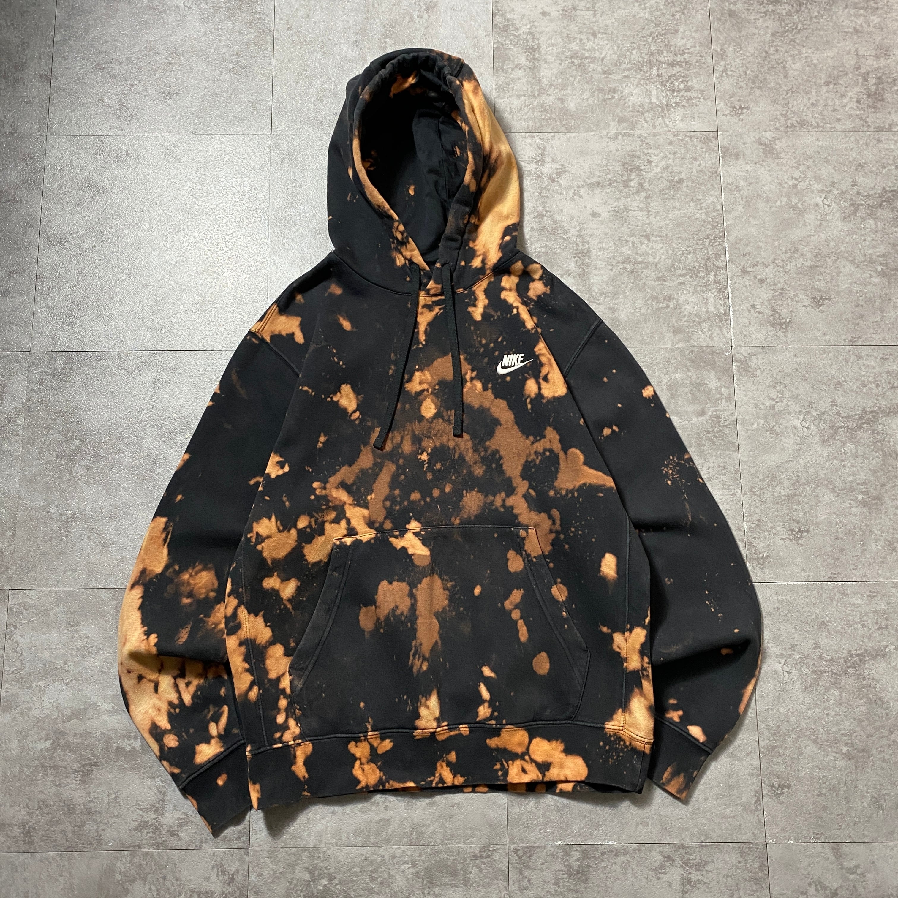 NIKE ナイキ スウォッシュ 刺繍ワンポイント ブリーチ加工 スウェット