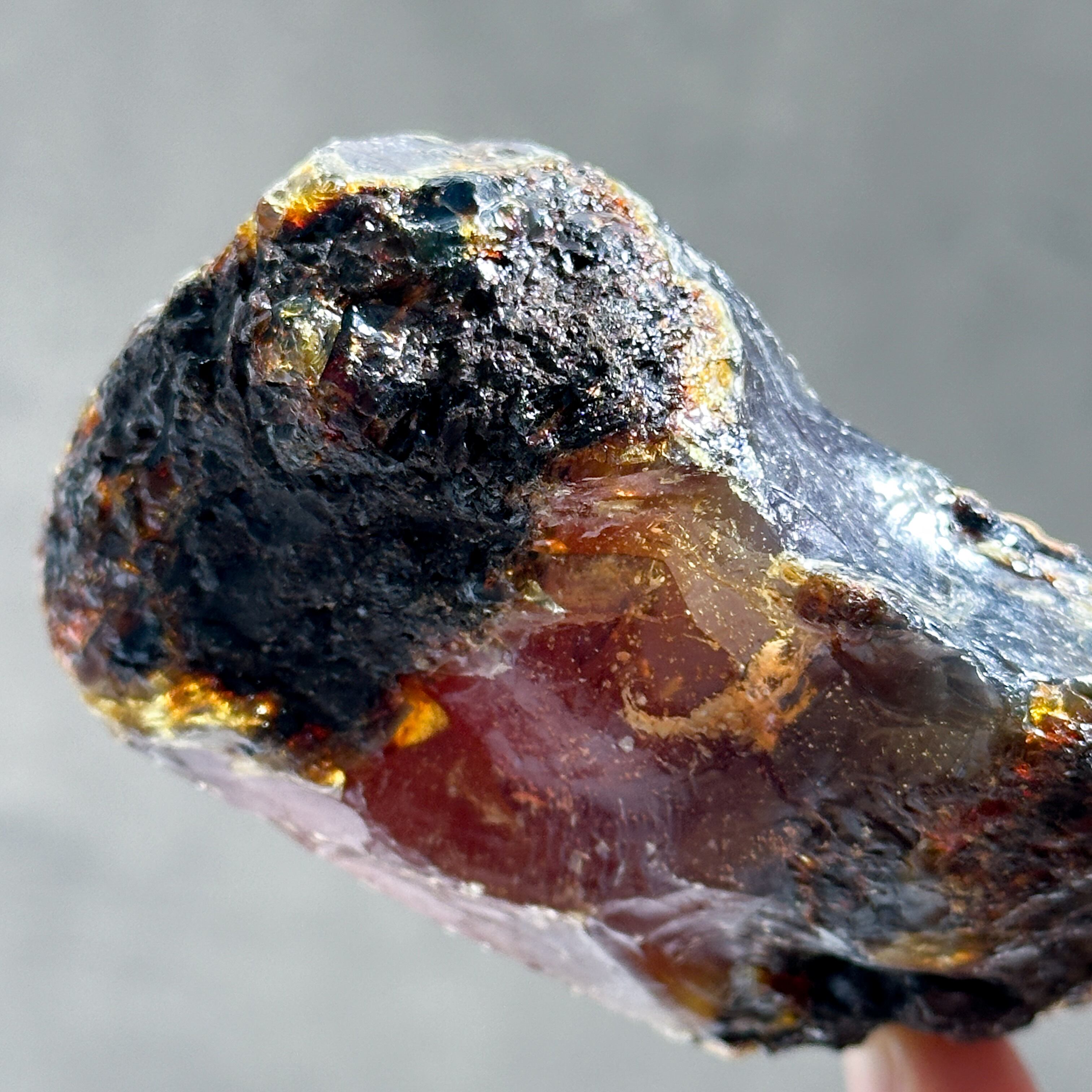 天然琥珀ブルーアンバー72◇ Blue Amber ◇ 天然石・鉱石
