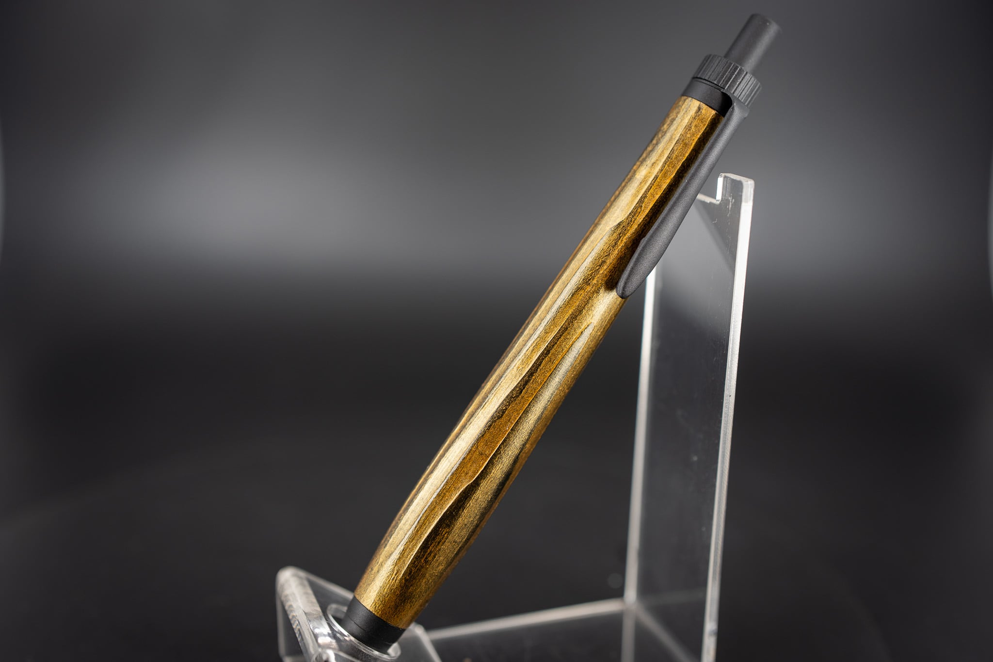 【超希少品】ウッドペンクラフト 屋久杉浮造り国産漆真塗り・鉄　シャーペン ウッドペンクラフト シャーペン 屋久杉浮造り国産漆錫・鶯 0.7mm