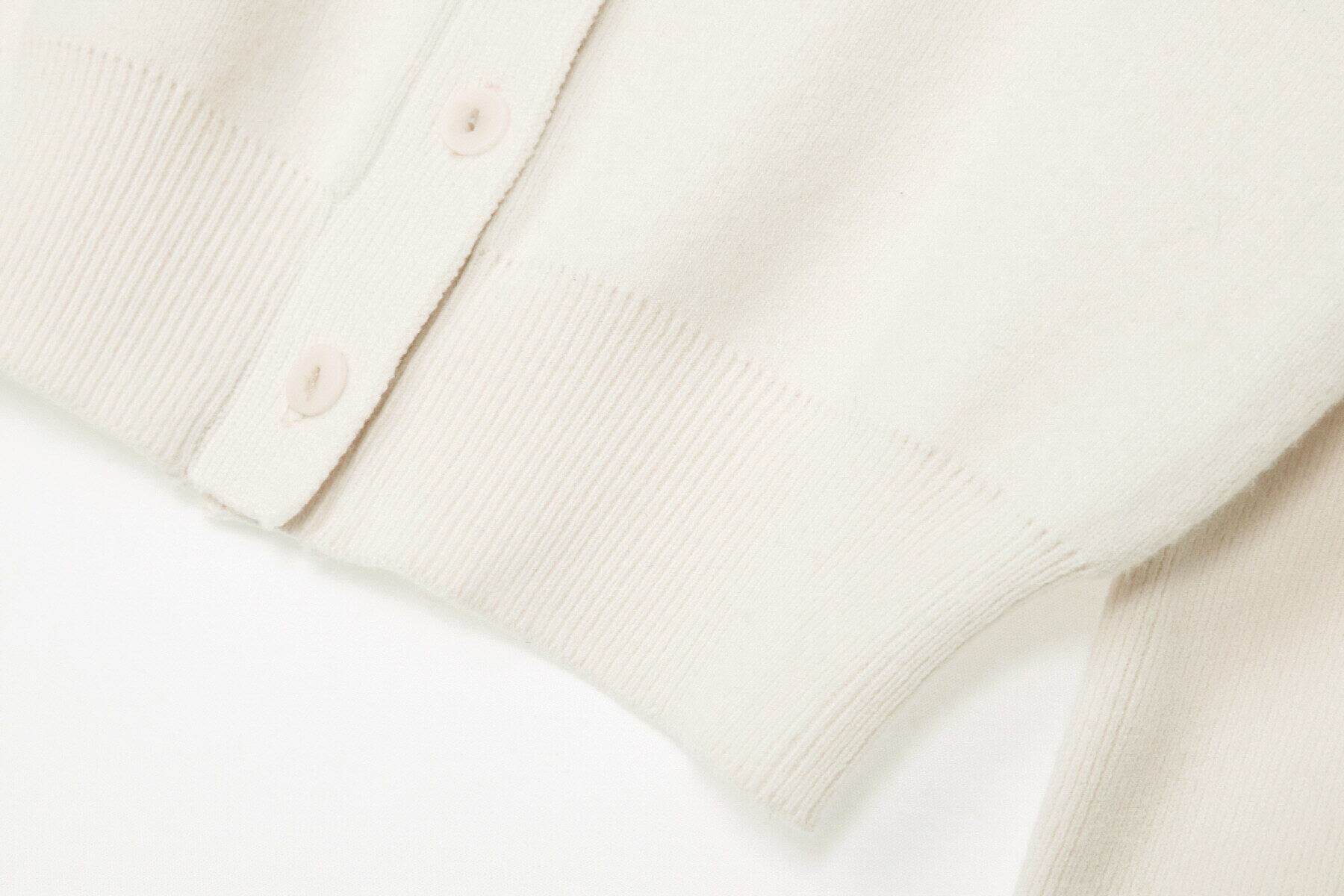 【早い者勝ち‼️】Rest&Recreation KNITCARDIGAN Rest & Recreation] RR CROP KNIT CARDIGAN - IVORY 正規韓国ブランド