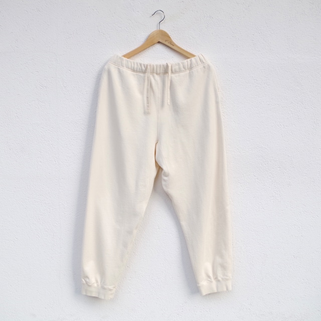 HATSKI  Loose Sweat Pants  Ecru HTK-22008