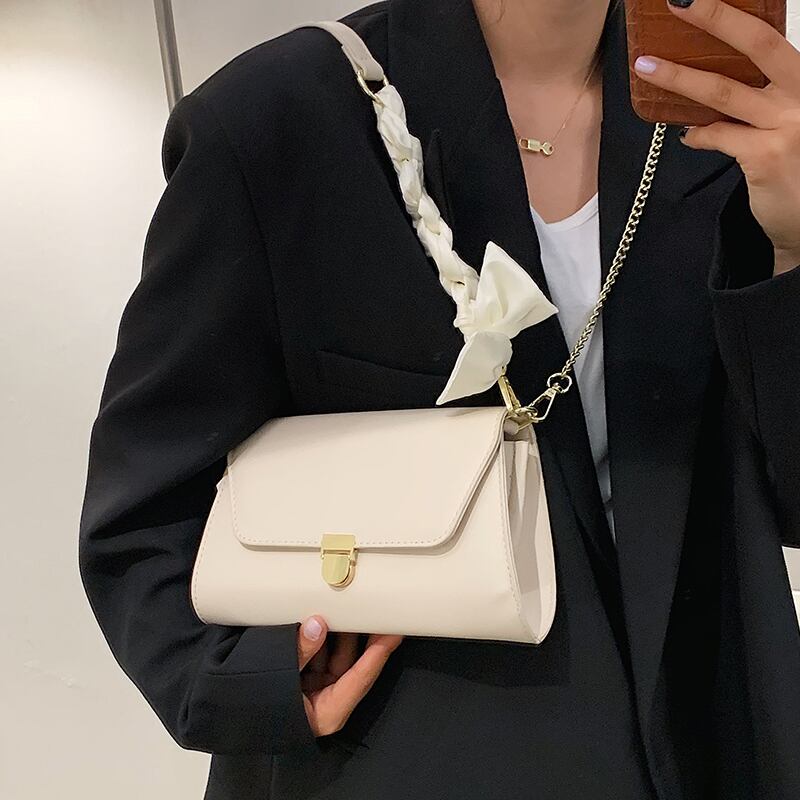 チェーン サマースタイル 夏物 ハンドバッグ メッセンジャーバッグ Tiancai_Wing_Bag93108454708