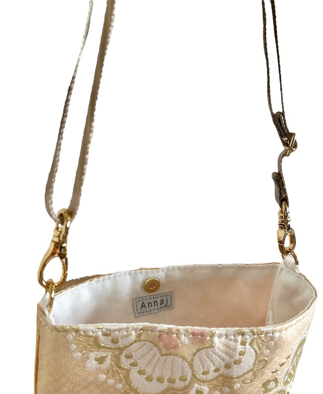 270-572たて型サコッシュ