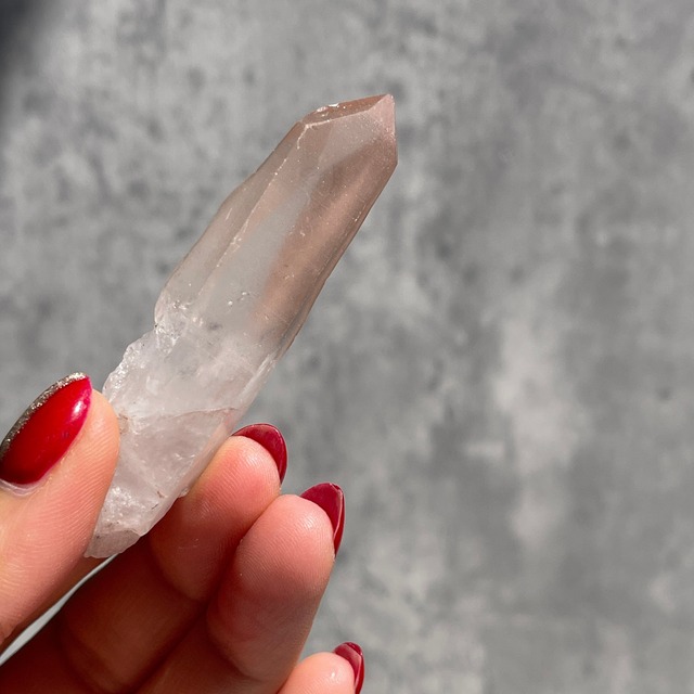 ブラジル・ミナスジェライス州産【ピンクレムリアン】③ 鉱物 天然石 パワーストーン