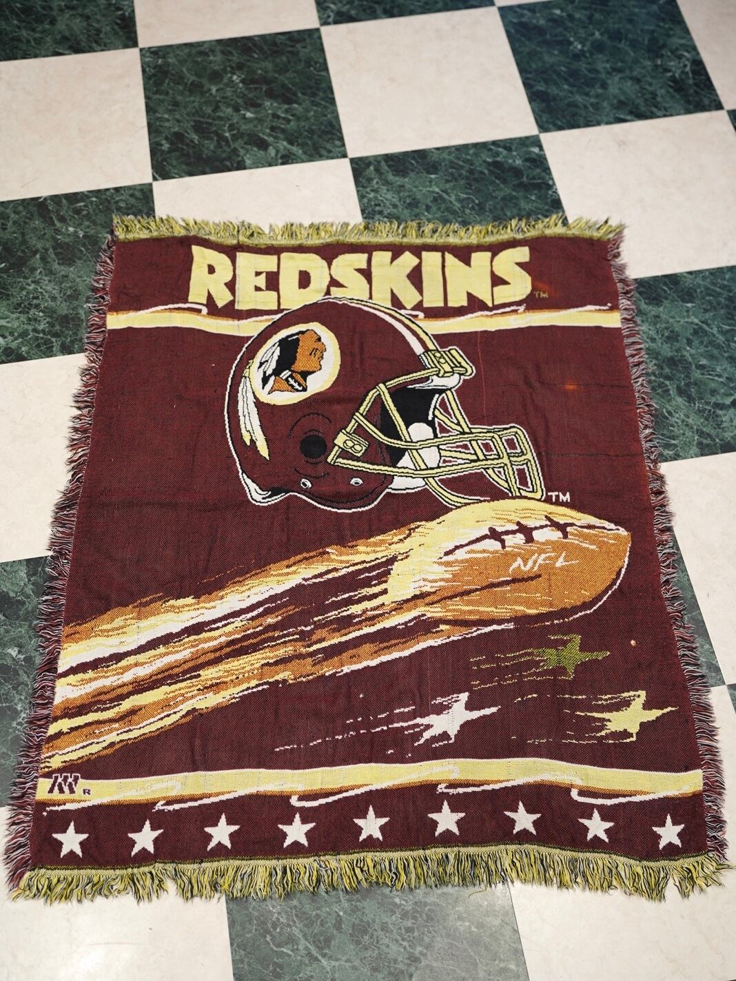 Vintage rug (Football) | PAY ID