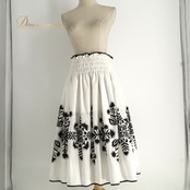フラダンス 衣装 CoCoEmily ココエミリー パウスカート ホワイト系 ハワイアンプリント 花柄 植物柄 ハワイアン アロハ フラ ダンス レッスン 練習 ハワイアンダンス ブラック系 日本製 白 黒 モノトーン 華やか かわいい おしゃれ 上品 大人っぽい ダンス衣装 練習着 レッスンウェア