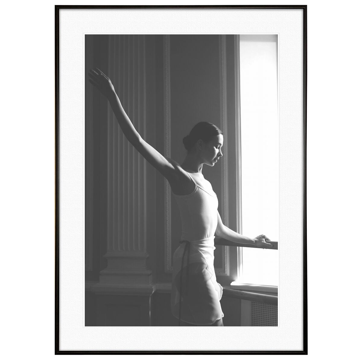 人物写真 バレエの練習をする少女 インテリアモノクロアートポスター額装 AS2483