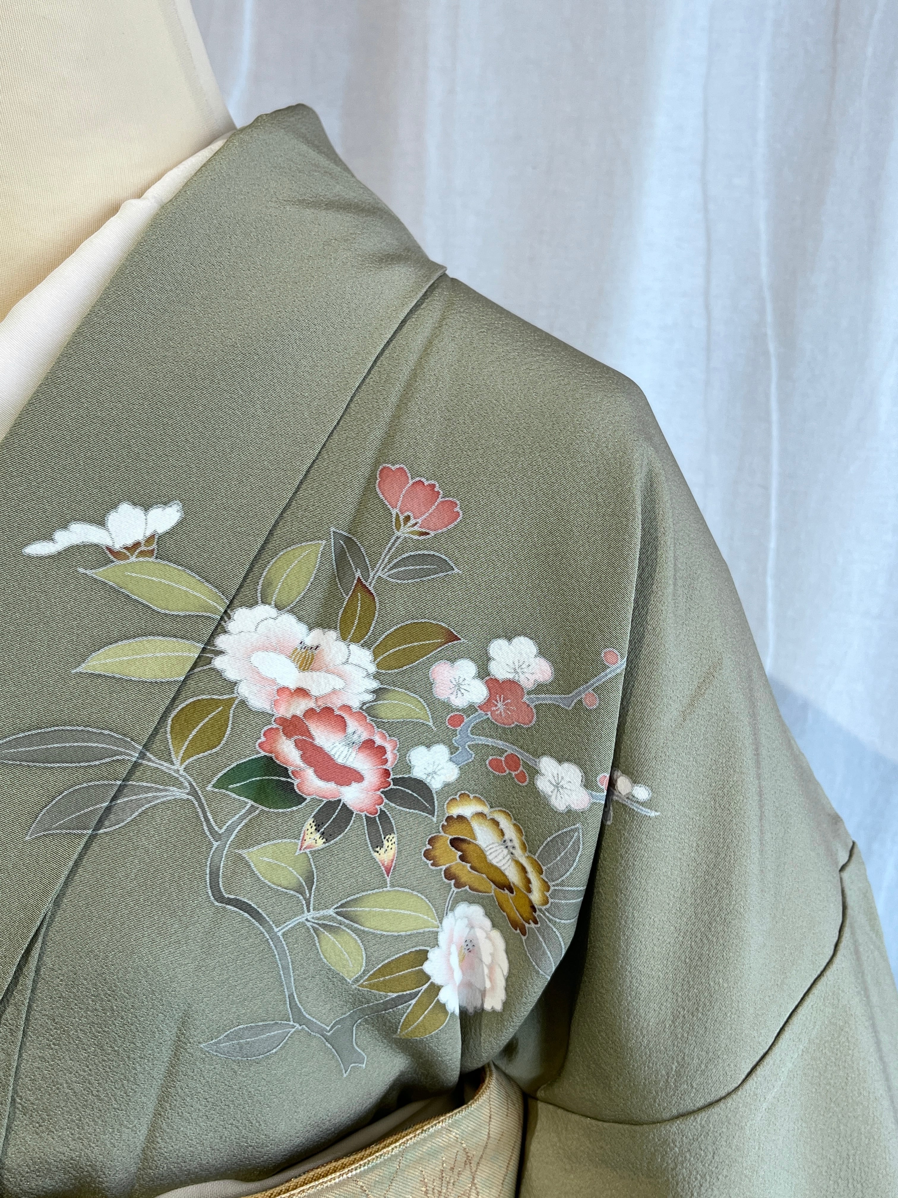 2293 高身長 作家物 加賀友禅 訪問着 袷単品 Houmongi (lined kimono) | リサイクル着物ショップ La遇 Used  Kimono Shop Lagu powered by BASE