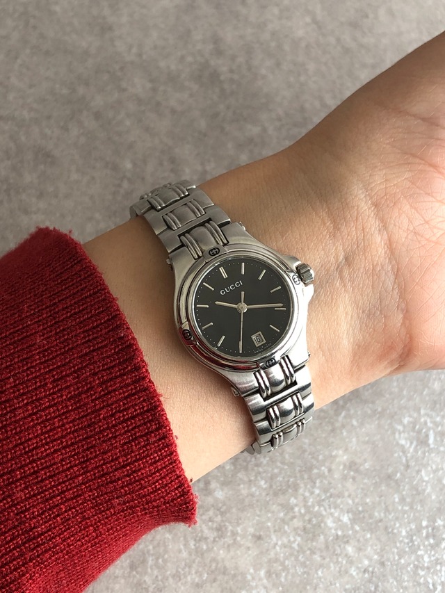 GUCCI グッチ 腕時計 シルバー×ブラック ロゴ ステンレススチール 9040L vintage ヴィンテージ オールド fdpzxa