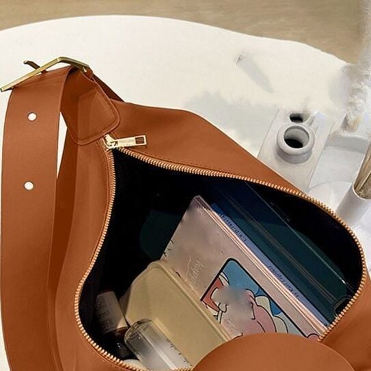 ソフト エコレザー ショルダーバッグ 大きめ 大容量 ショルダー 肩掛け