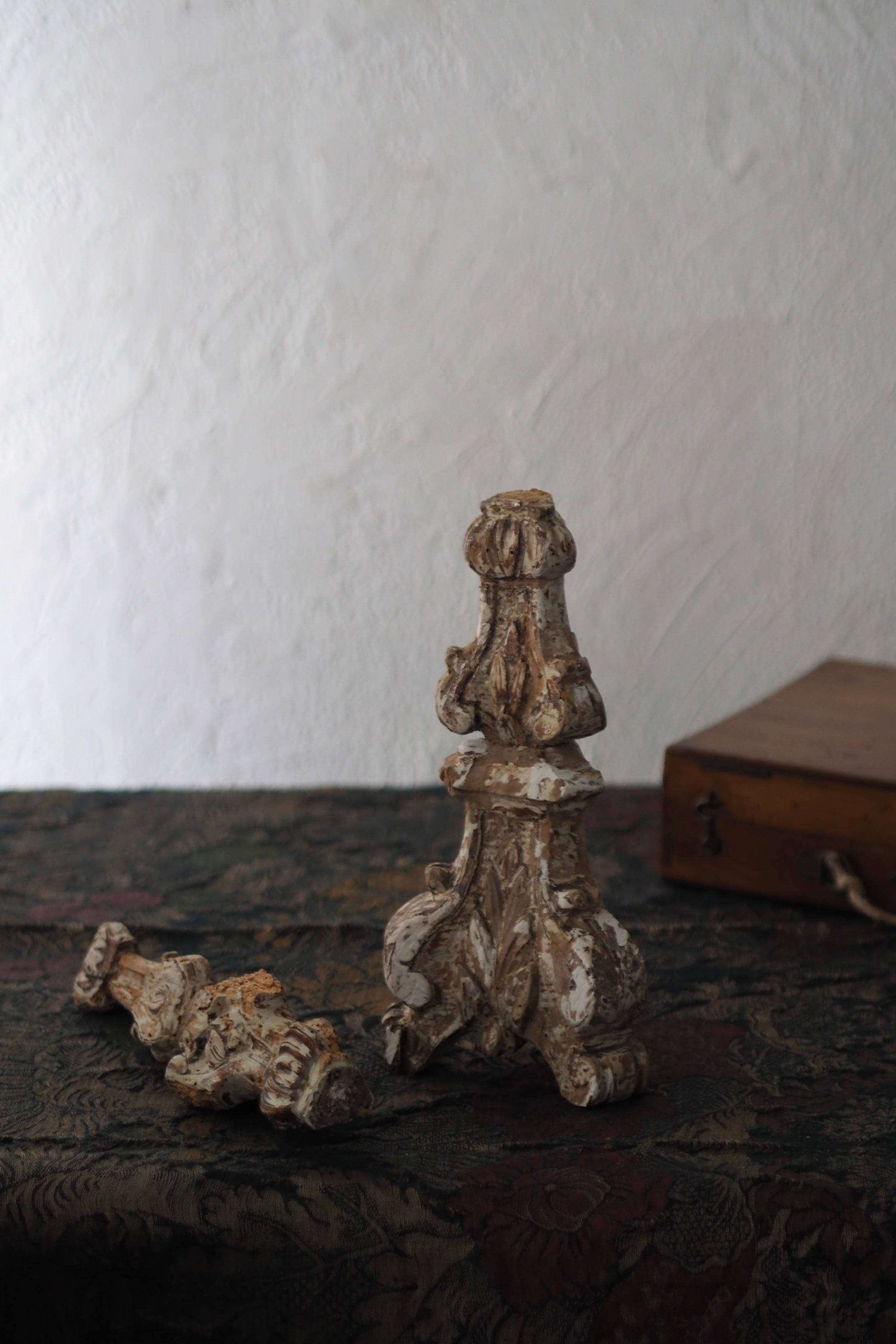 朽ちた燭台-antique candle stand | アンティーク.ヴィンテージ家具