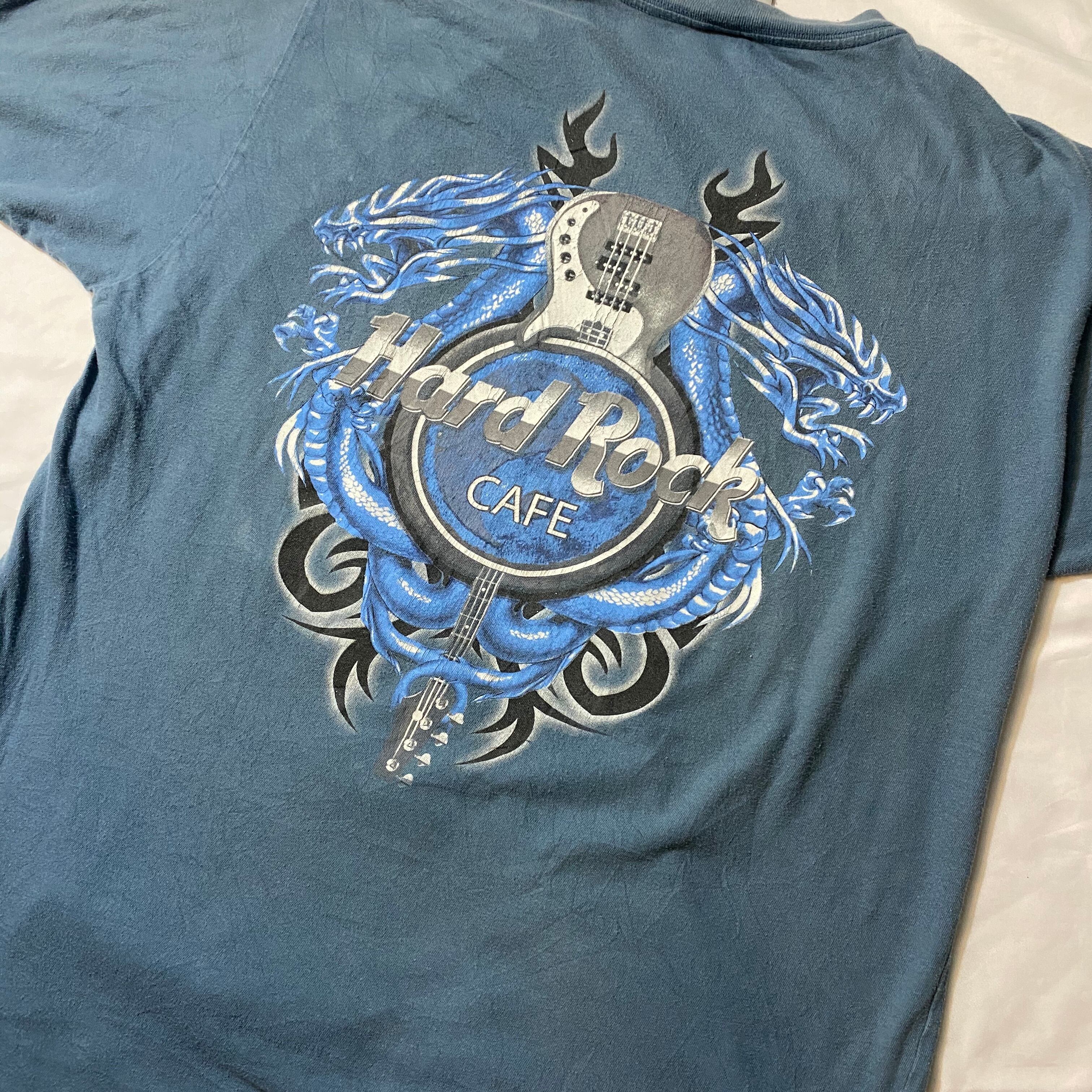 HARD ROCK CAFE LONDON blue gray color dragon×guitar print tee 