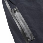 meanswhile  Active Insulation JKT Off Black  MW-JKT25211