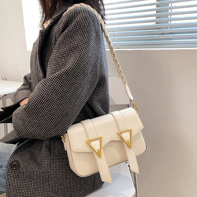 スタイルシングル メッセンジャーバッグ Tiancai_Wing_Bag74302725837