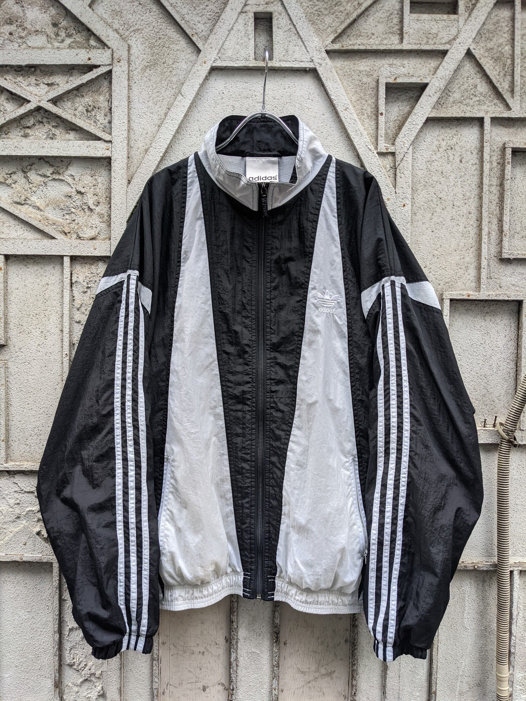 "ADIDAS" 90s nylon jacket