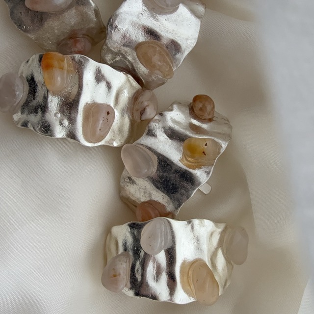 agate nuance pony hook　シルバー