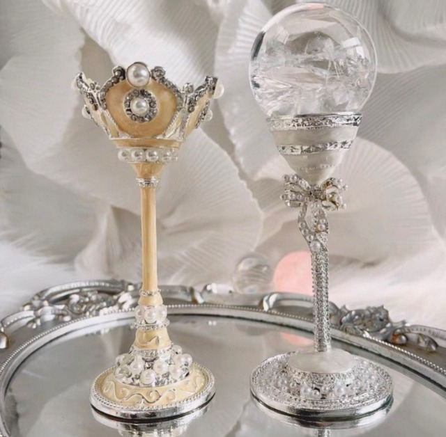 【合計5999円以上で購入可能】Crystal stand 天然石スタンド台