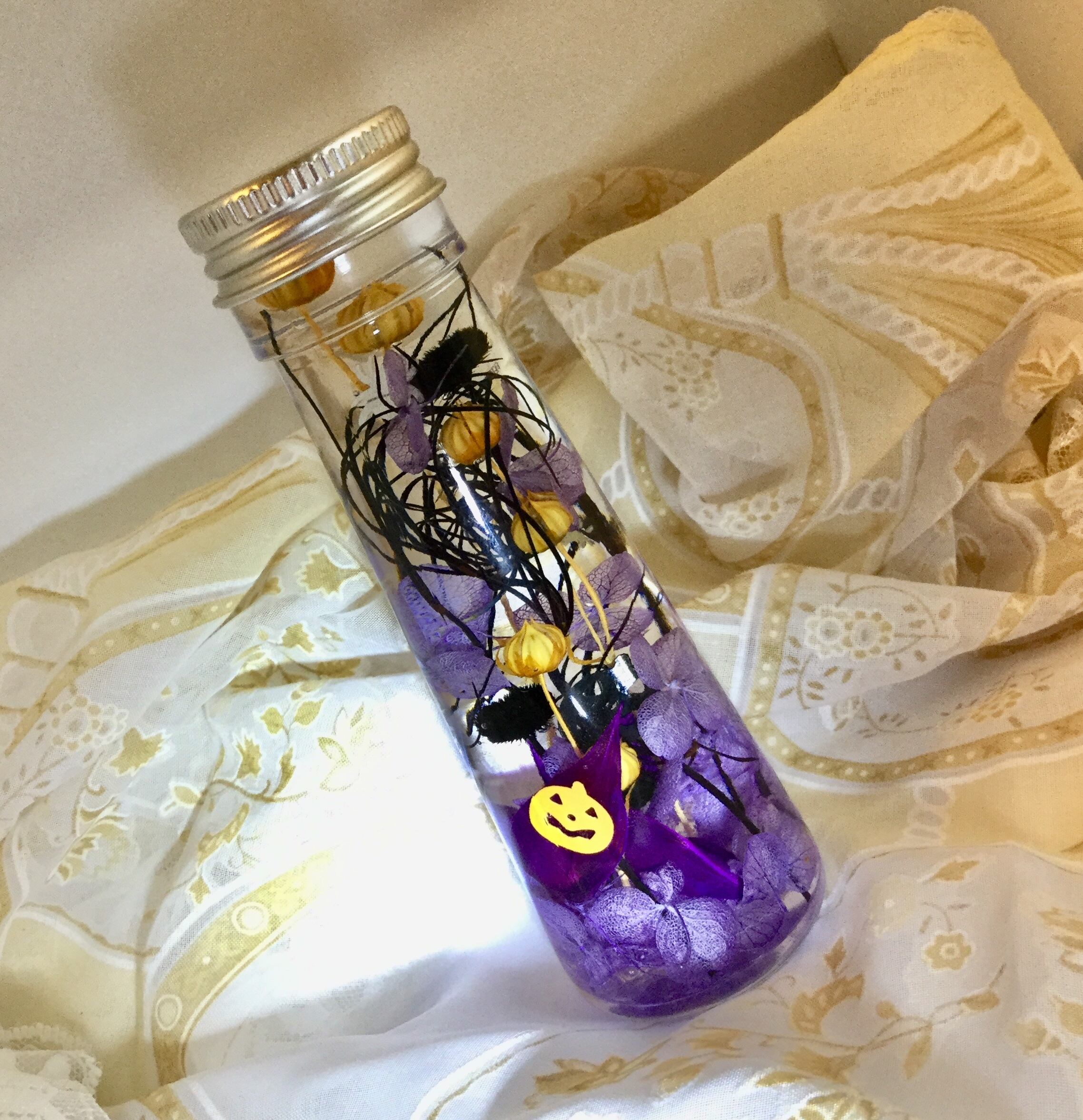 ◇ハーバリウム 254 ハロウィンbottle *.:。✿*゜¨こちボトル 容赦