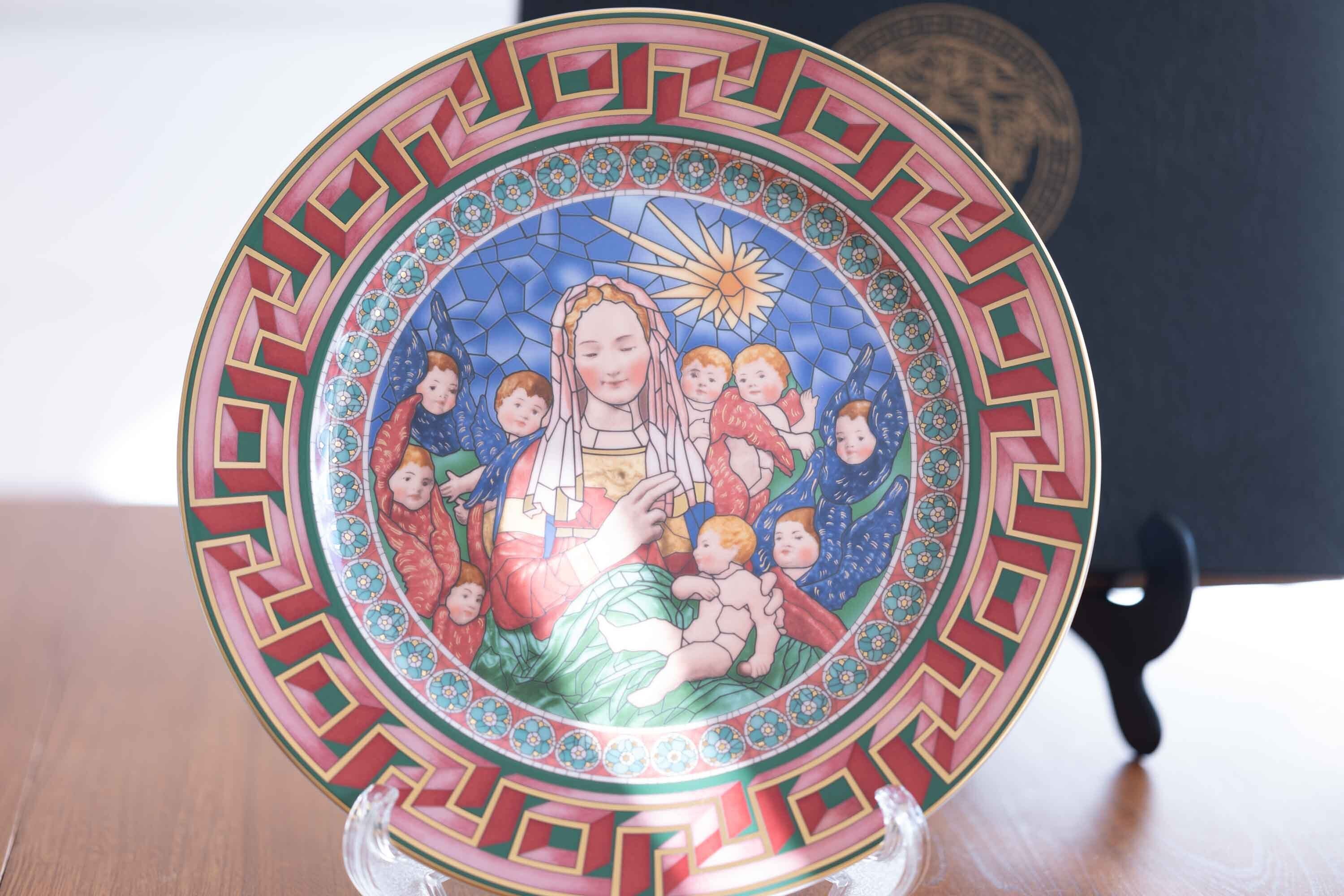 2001度版 <ヴェルサーチ>✖️ドイツの名窯<ローゼンタール> ジャンニ・ベルサーチ Xmasプレート