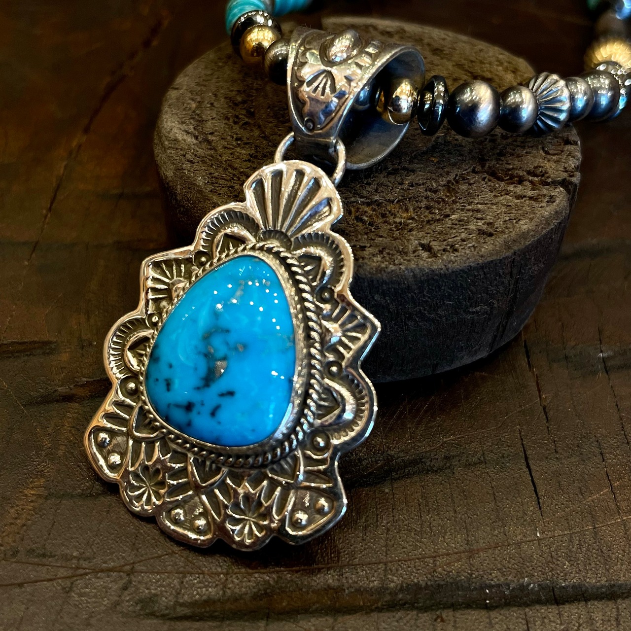 ダレルキャドマン(DarrellCadman) イサカピークターコイズスタンプワークTOP - 1