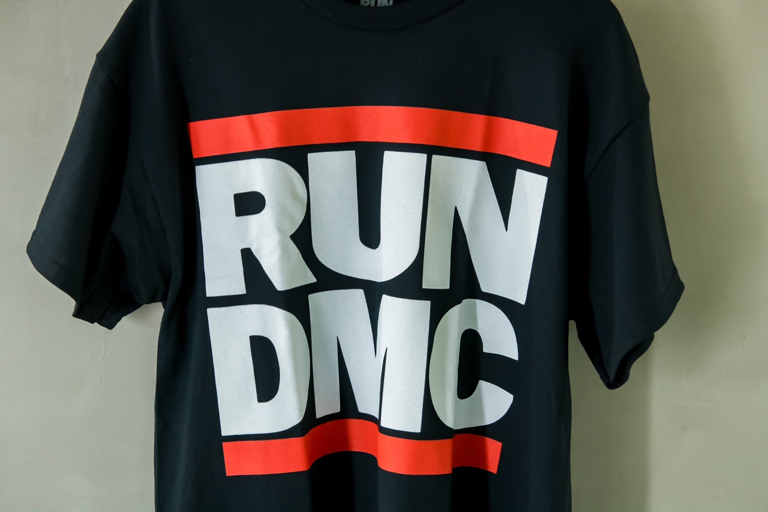 RUN DMC Tシャツ | NOUVEL des HIOC（ヌベル デ ヒオーク） powered by BASE