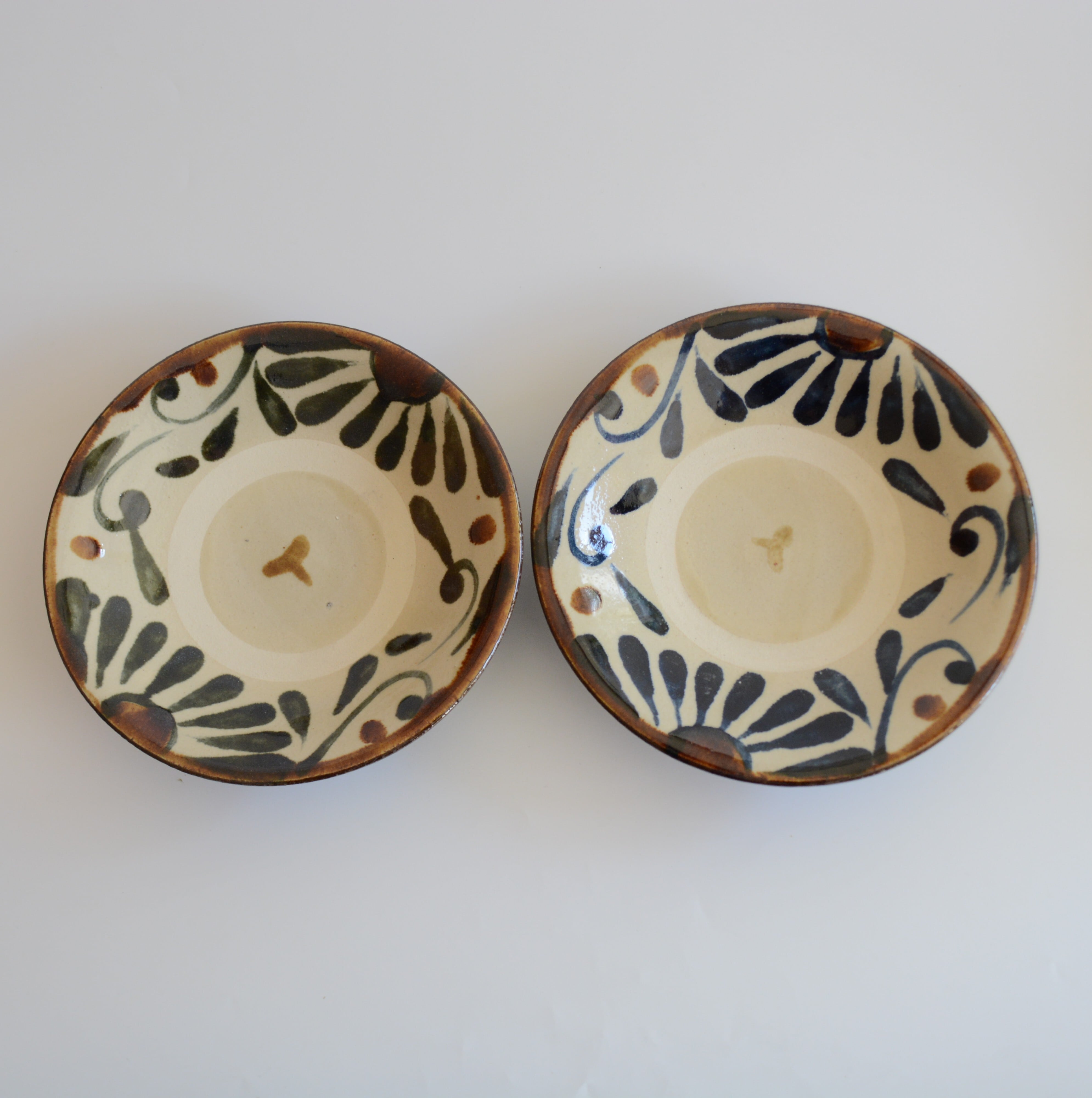 【やちむん 勝窯】唐草 5寸皿