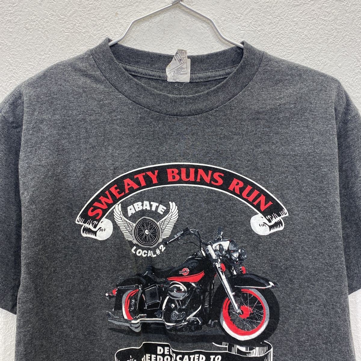 アクティブアパレル　US古着　プリント　チャコールグレー　プルオーバーパーカー アクティブアパレル US古着 プリント チャコールグレー プルオーバー