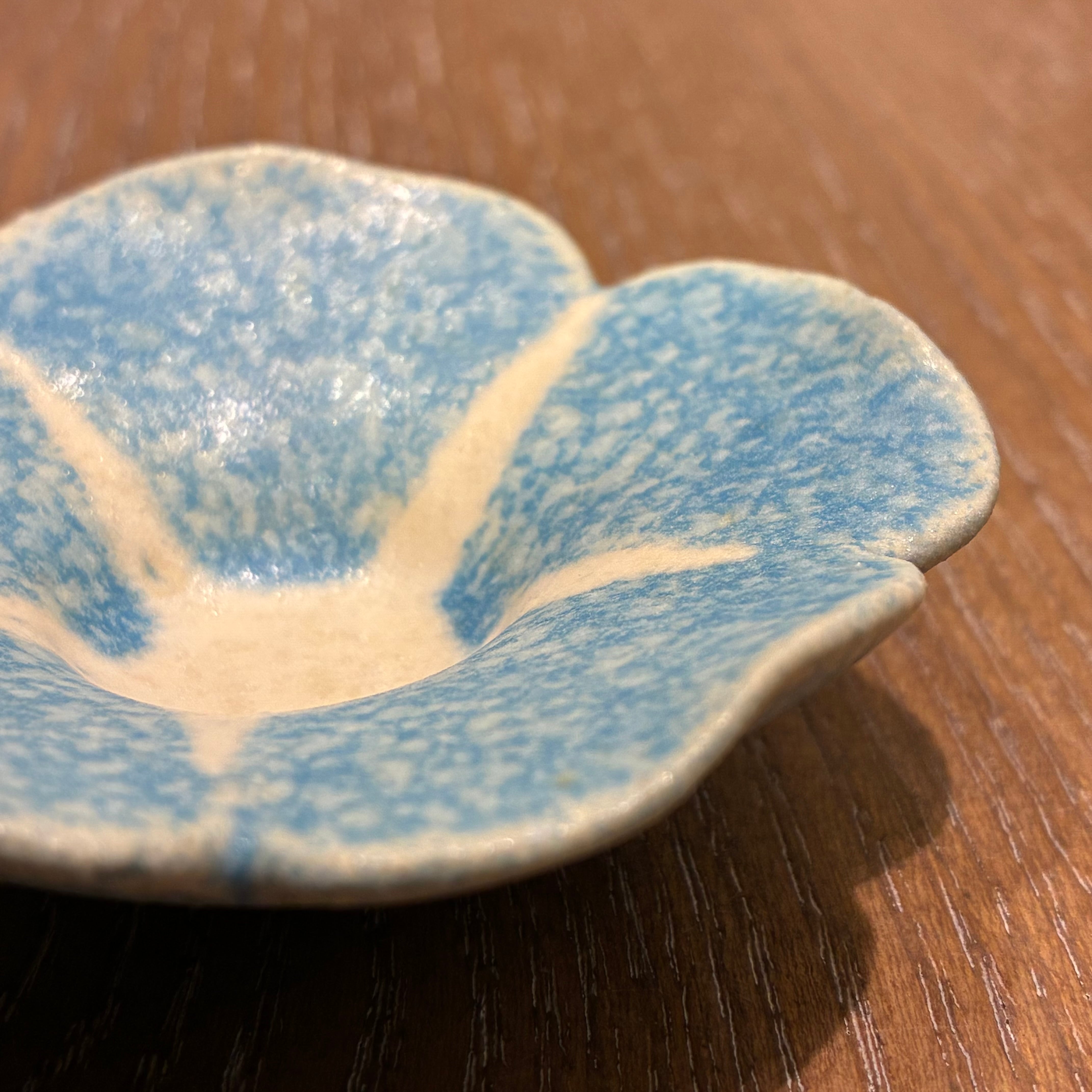 26夏】花豆皿 (幅 6 cm) 朝顔 そらのいろ | TSUNE;田中恒子の器