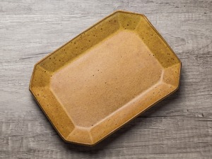 黄釉 八角プレート20cm（平皿・ケーキ皿）／石塚操
