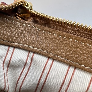 LOUIS VUITTON ルイヴィトン  トアルトリアノン サックドニュイMM キャンバス ハンドバッグ ブラウン A-10022