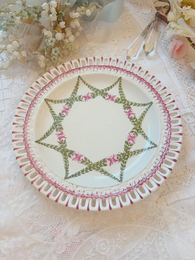 フランス　Ｋ＆Ｇ　リュネヴェル　薔薇パニエプレート