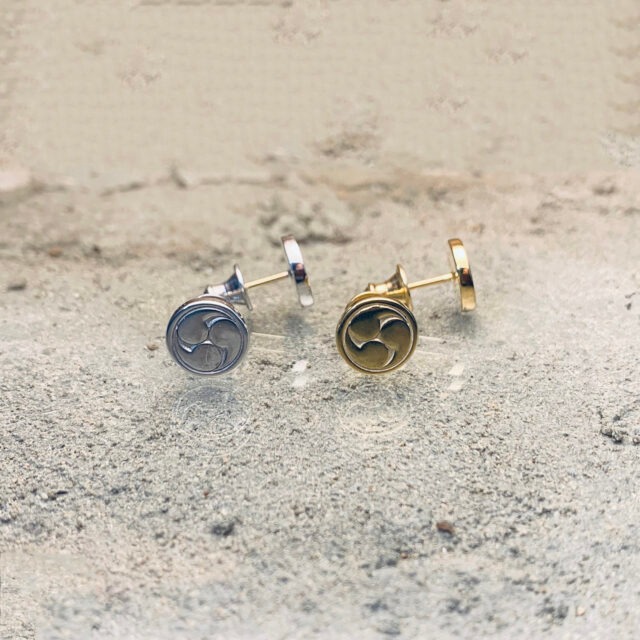 菊(きく) 文様 / monyo / 2p KANAME 金目 Earring Pierce 耳飾り  traditional Japanese design silveraccessory