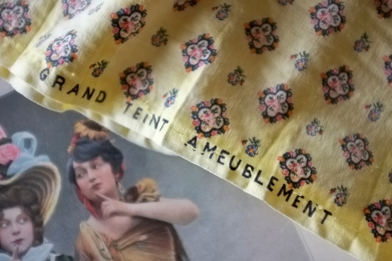 40~50s フランス 120x40c カナリアイエローの薔薇園と室内装飾用ファブリックa romanex garanti boussac ヴィンテージ