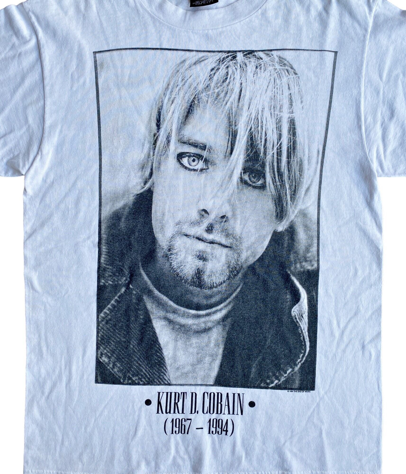Vintage 90-00s Rock band T-shirt -Kurt Cobain from NIRVANA 