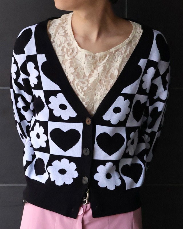 pop flower design short cardigan