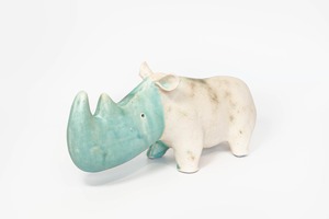 【Montenegro】Rhino Shaped Pottery