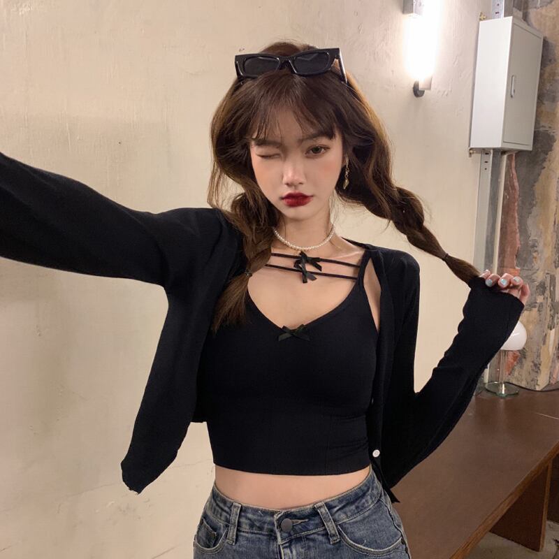 レッドニットカーディガンスプリングオータム薄手セーター ジャケット ショートトップス 春物 秋物 試着室14357137095