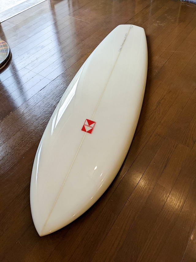 KatsuKawaminami Surfboards “ KK Diamondtail " 6’4”  Single "