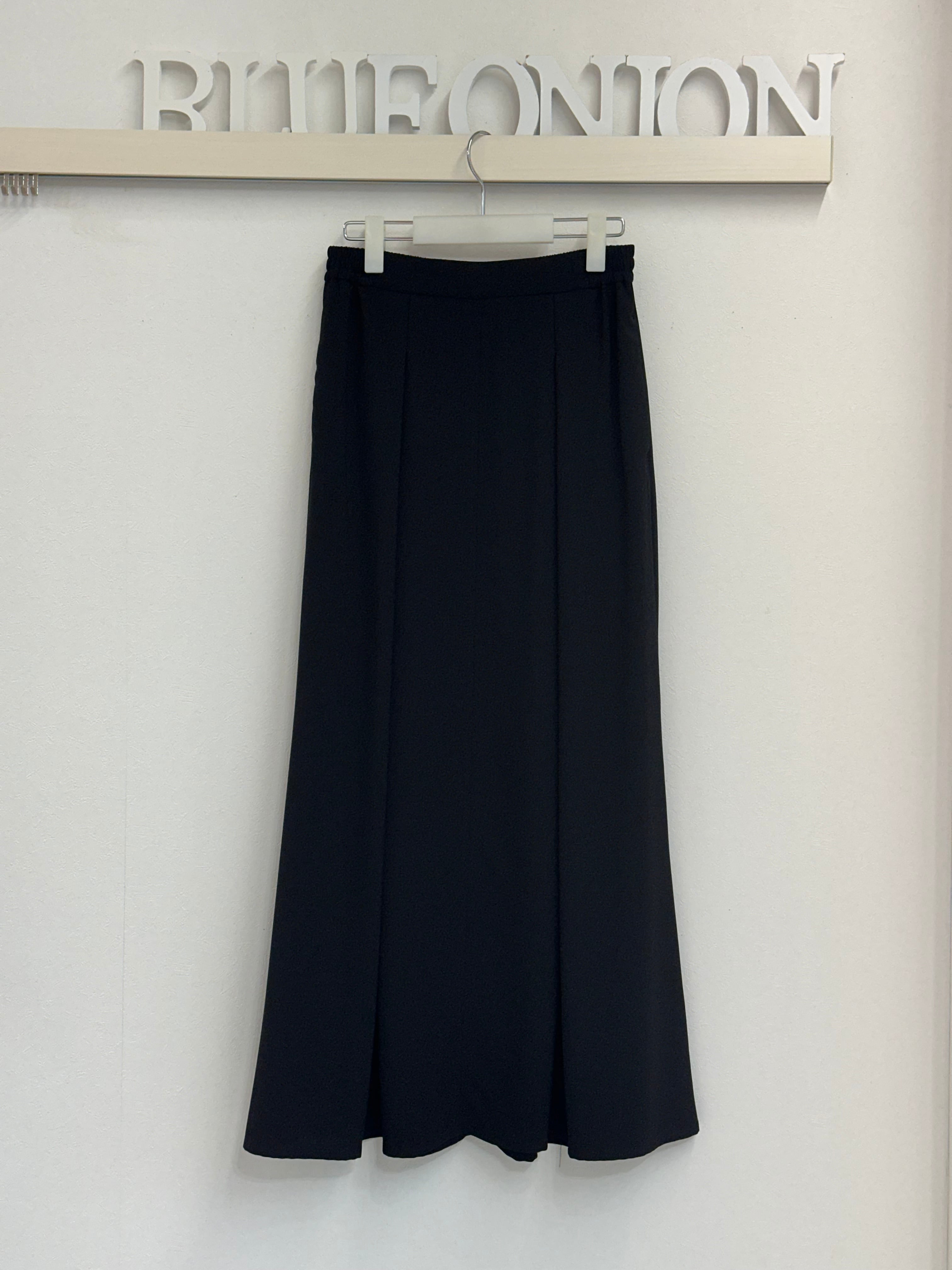 cloche / hwyl | BlueOnion