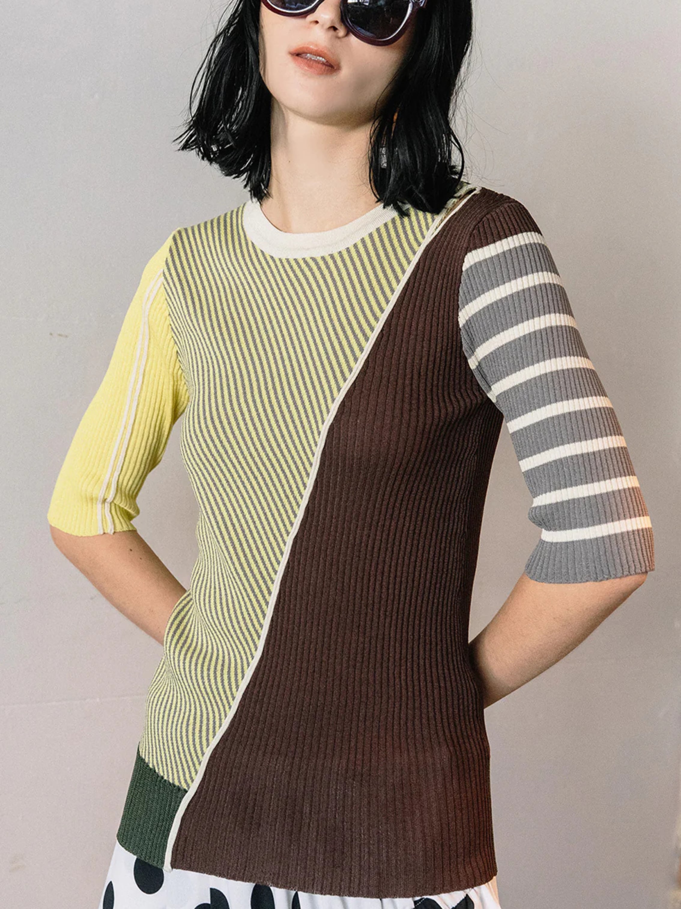 PATTERNED RIB KNIT ブラウン&イエロー