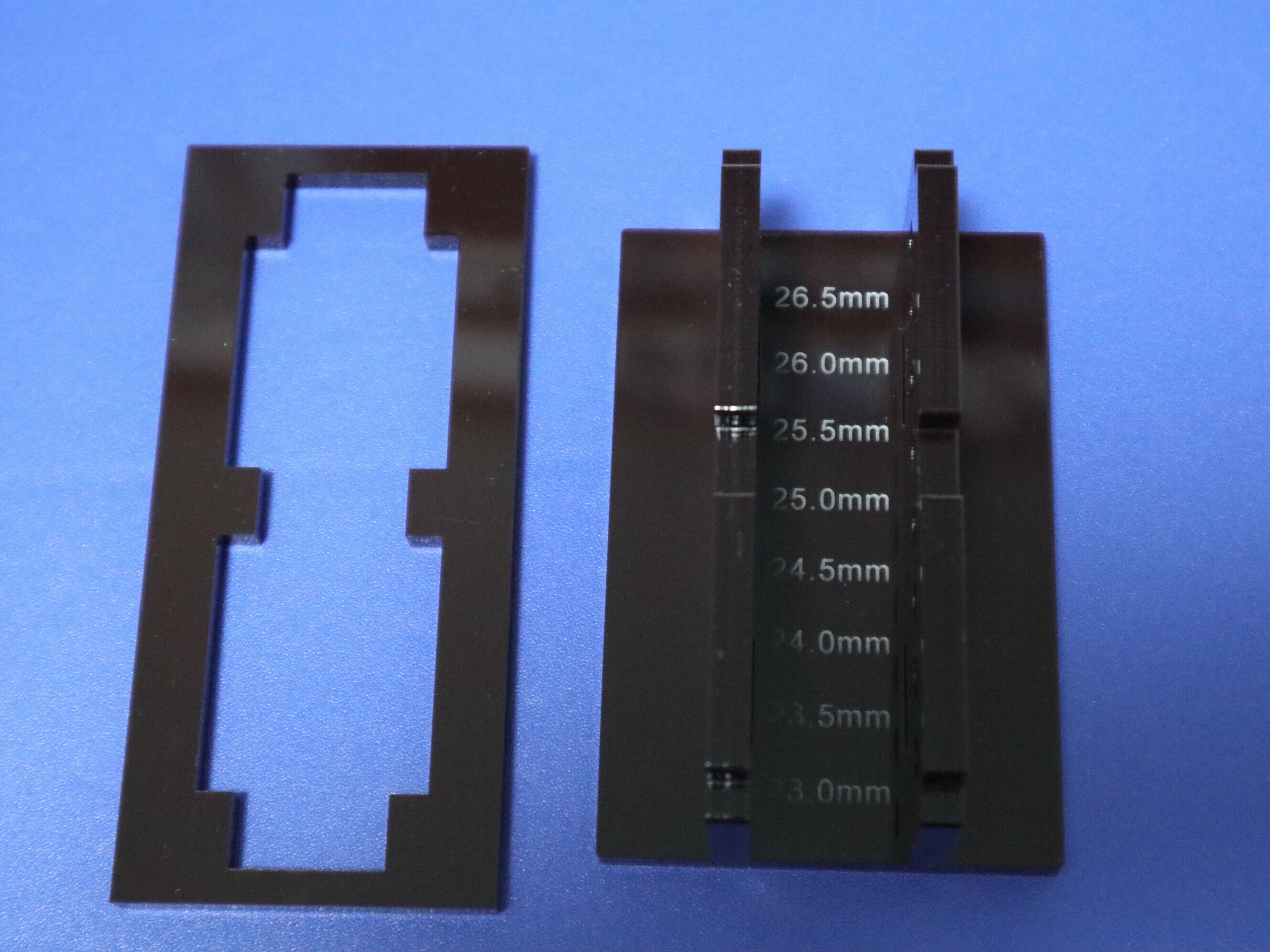 ミニ四駆 タイヤ加工ガイド 新色チョコレートブラウンアクリル製