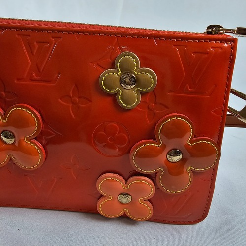 内装ブランド刻印 LOUIS VUITTON PARIS made in Spain