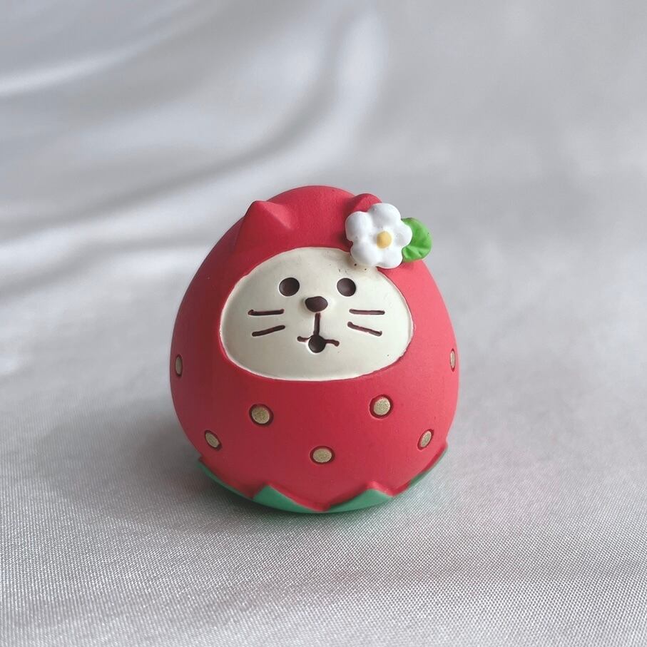 Concombre フルーツ猫だるま いちご 看板猫のいる猫雑貨店 コトイロ