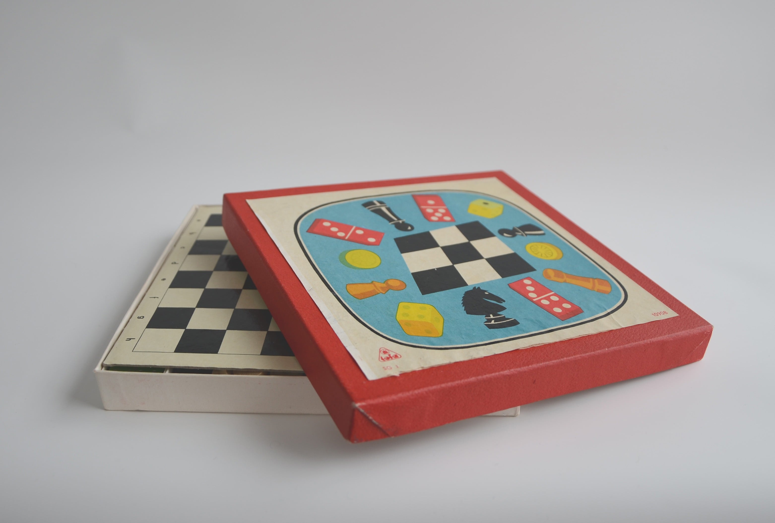 sale!!14800→7500フィンランドのボードゲーム | キトリンゴ