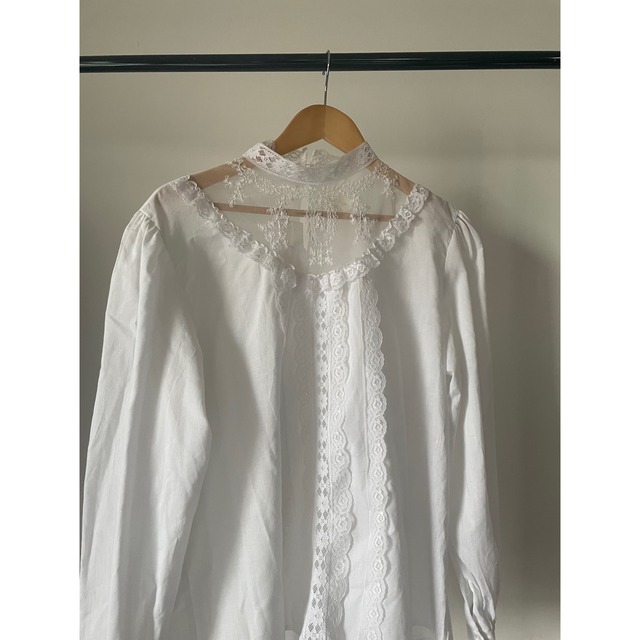 US lace blouse