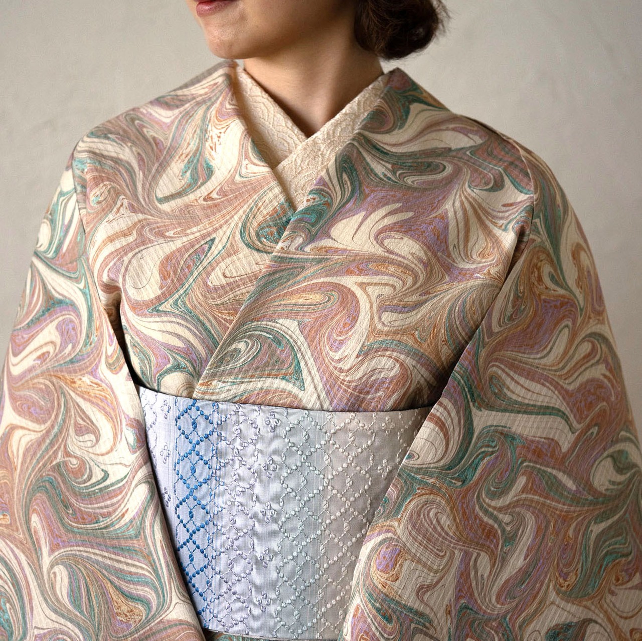 「桃香」マーブル柄〜洗えるきもの（シルジェリー格子柄）〜