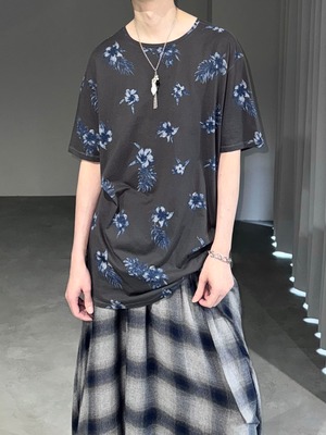 flower loose Tee / gray × blue