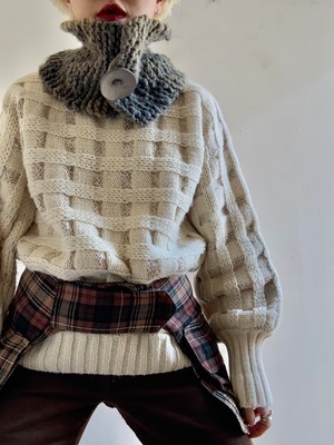 Vintage Knit Neck Warmer By Monohunter