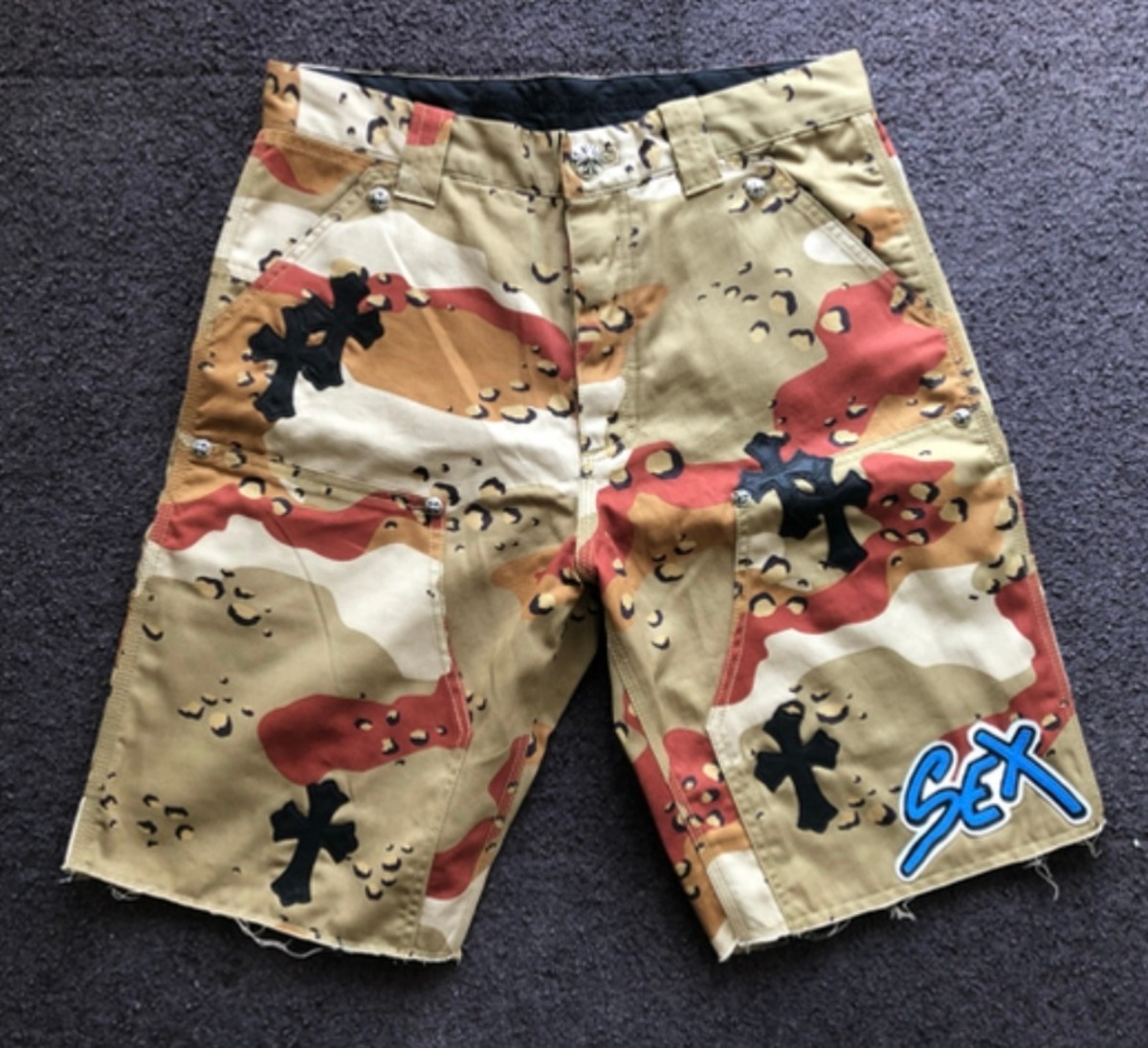 クロムハーツ マッティボーイ カーペンター ハーフパンツ 迷彩 
