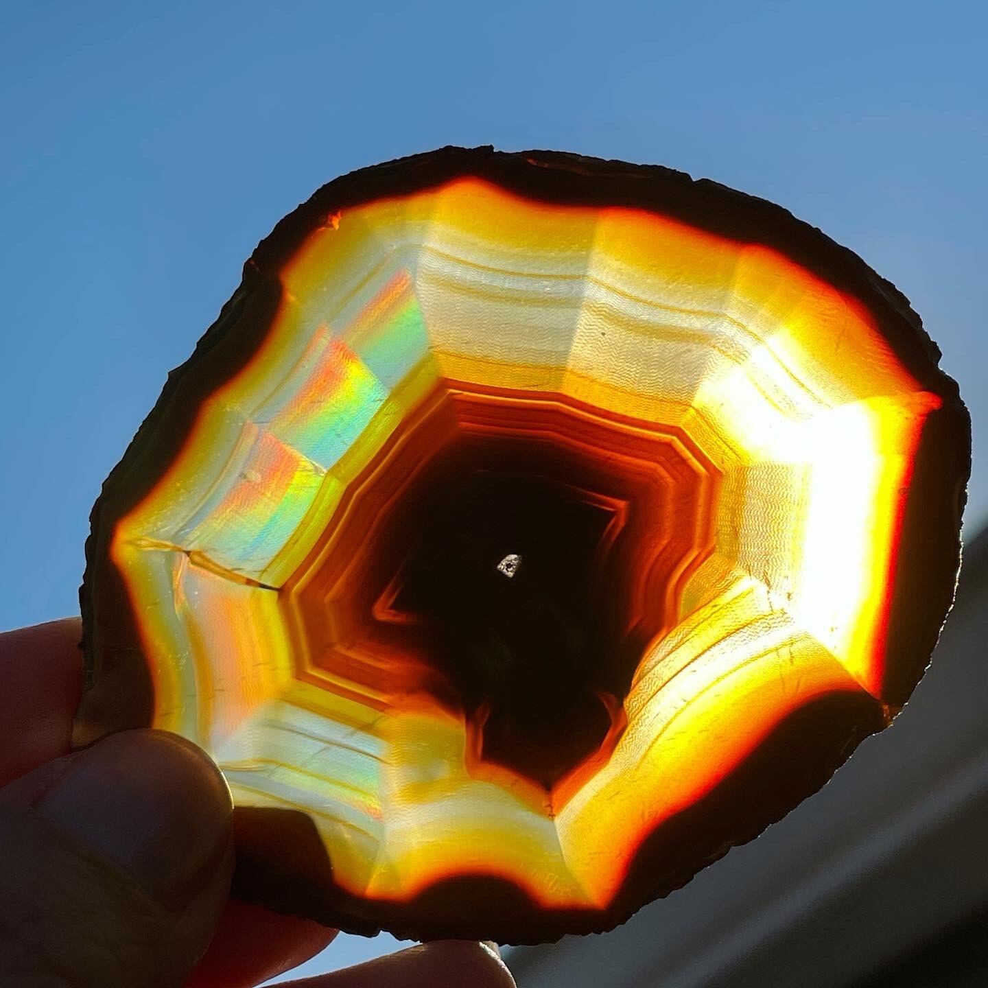 Iris Agate (Sun)